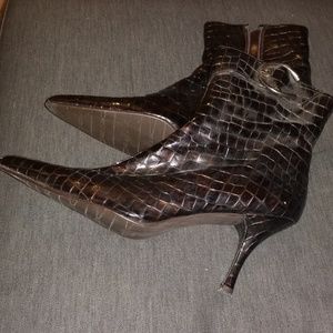 Fabulous Stuart Weitzman ankle boots